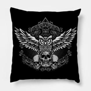 Skull Owl Mysterious Bird With Skulls Illustration Pillow