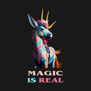 MAGIC IS REAL - UNICORN T-Shirt