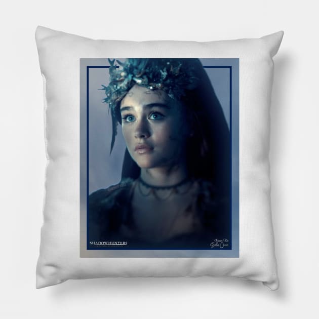 Seelie Queen - Version 1 - Season Two Poster - Shadowhunters Pillow by vickytoriaq