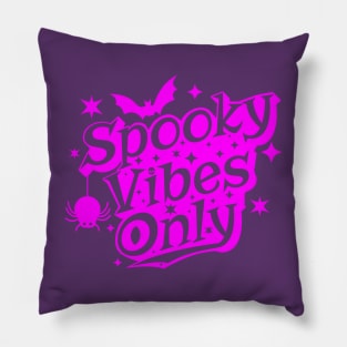 Spooky Vibes Only Cute Pink Halloween Design Pillow