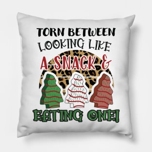 Torn Between Looking Like A Snack And Eating One Santa Christmas Cakes - Vintage Leopard Christmas Tree Cakes Pillow