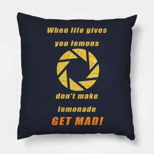 Mad lemons Pillow