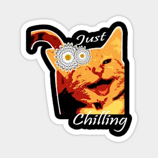 A fun kitty and interesting design. Magnet