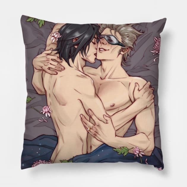 Ignoct Honeymoon Pillow by Joanna Estep