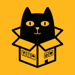 Cats love boxes T-Shirt