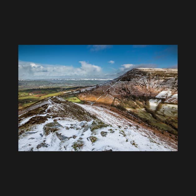 Mynydd Troed from Mynydd Llangorse, Brecon Beacons National Park, Wales by dasantillo