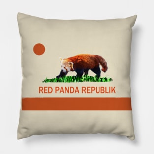 Red panda republik Pillow