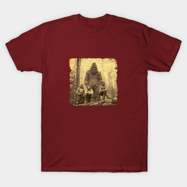  Bigfoot Grandpa Yeti Cryptozoologist Bigfoot T-Shirt