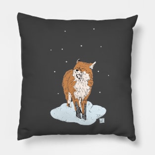 FOX ENJOYING THE SNOW MOMENT Pillow