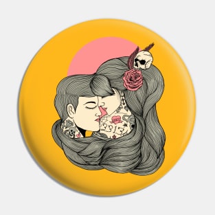 love.kiss Pin