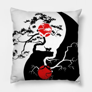 Ying Yang - Bonsai Cat Pillow