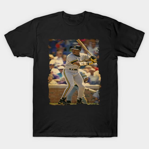 Barry Bonds American Baseball Fielder in Pittsburgh Pirates Old Photo T- Shirt, hoodie, sweater, long sleeve and tank top