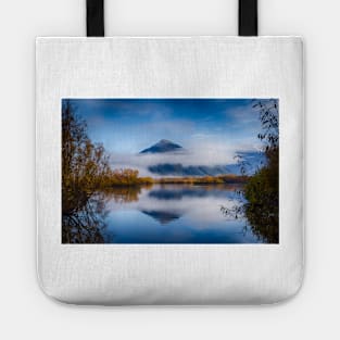 Glenorchy Lagoon Walk: A Mountain Vista Tote