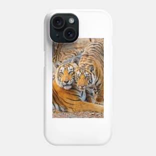 Mother tigress and Cub Phone Case