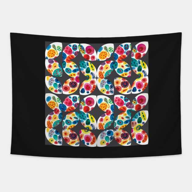 Semicircle geometric shapes in bright colors, retro shapes Tapestry by IngaDesign