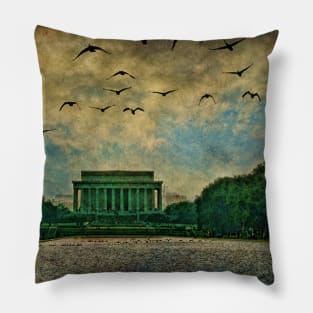 The Lincoln Memorial, Washington D.C. Pillow