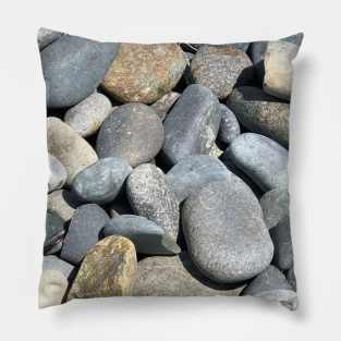 Stones Pillow