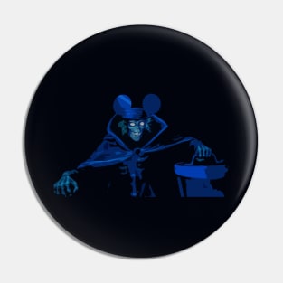 Hatbox Ghost Mouse Ears Pin