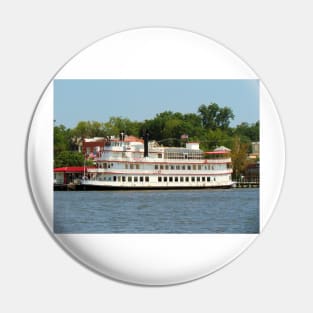 The Henrietta III Riverboat Pin