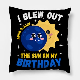 Solar Eclipse 4.08.24 Birthday Funny Quote Totality for Kids Pillow