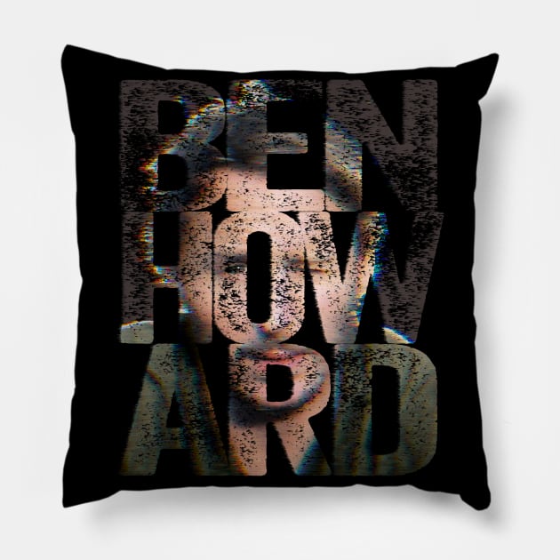 Ben Pillow by Raul Baeza