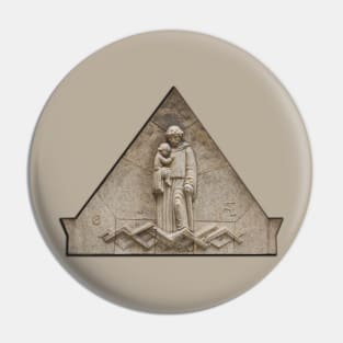 Bismarck Chicago Window Relief Pin