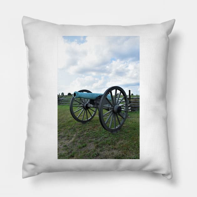 Cannon at Gettysburg Pillow by searchlight