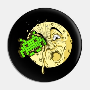 Moon invaders Pin