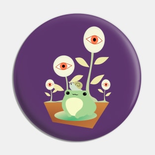 Beautiful frog and The flower eyes Pin