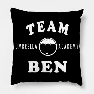 umbrella academy - team ben Pillow