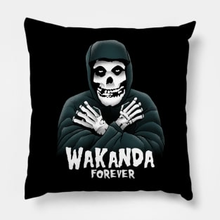 Wakanda Forevar Pillow