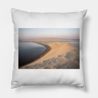 Doha sandhills and water. Pillow