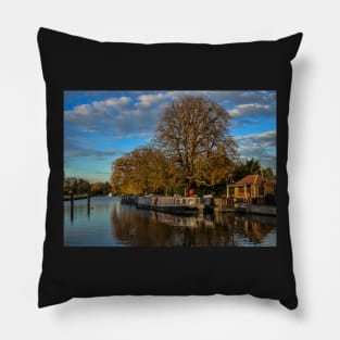 River Thames At Sandford Lock Pillow