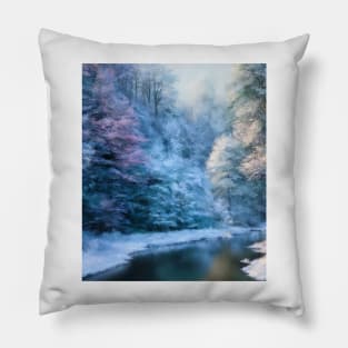 Everstream Del River Pillow