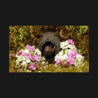 George the mouse in a log pile House spring flowers T-Shirt