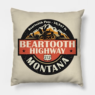 beartoth montana Pillow