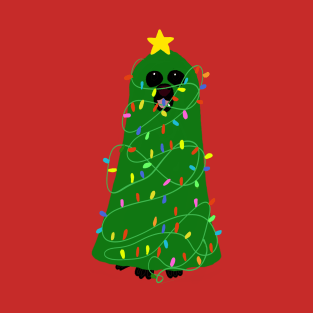 Black dog disguise as christmas tree T-Shirt