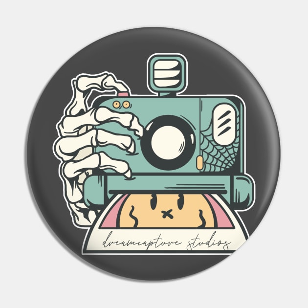 skeleton old school camera Pin by yllvvdsrdr