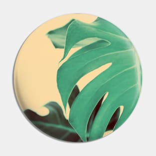 Monstera Minimalist Pin