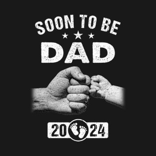 Soon To Be Dad Est 2024 Fathers Day First Time New Daddy T-Shirt