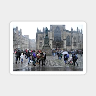 A wet rainy day in Edinburgh Magnet