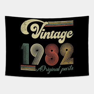 Retro Vintage 1982 42nd Birthday Gift Men Women 42 Years Old Tapestry