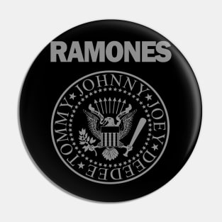 jhonny - joey - deedee - tommy - ramones Pin