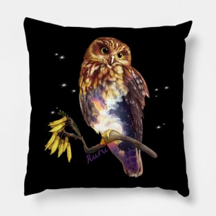 Ruru / Morepork - native bird of Aotearoa (New Zealand) Pillow