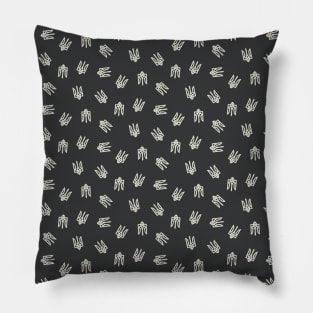 Ua herb black white Pillow