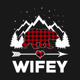 Wifey Bear Buffalo Plaid Matching Family Christmas Pajama T-Shirt