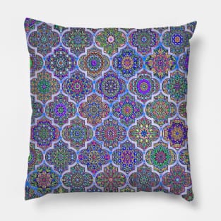 Moroccan tile iridescent pattern Pillow