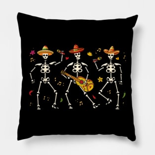 Funny Dancing Skeletons Sombreros Maracas - Cinco de Mayo Pillow