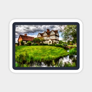 Chocolate Box Tudor House, Cotswolds, UK Magnet