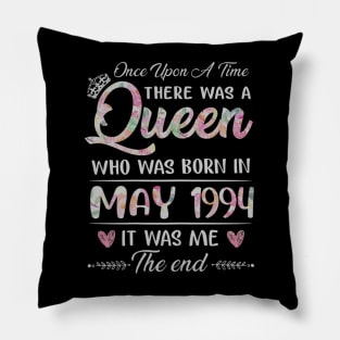 Girls 26th Birthday Queen May 1994 26 Years Old Pillow